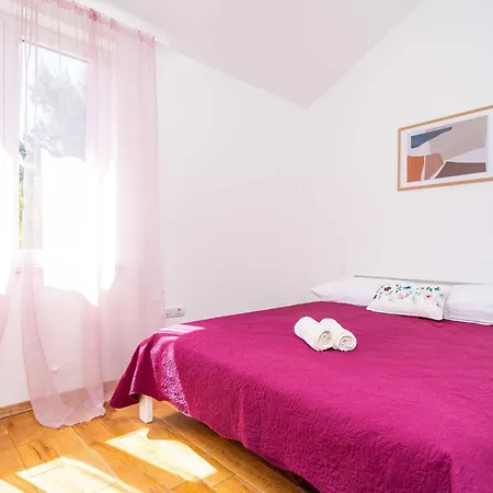 Hladilo - Two Bedroom With Balcony דוברובניק