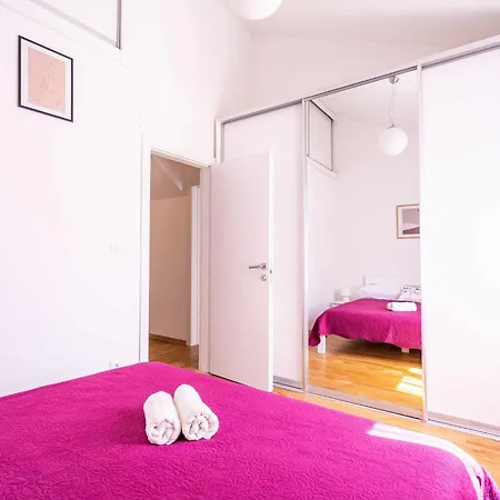 Modern In With Balcony Apartment Dubrovnik