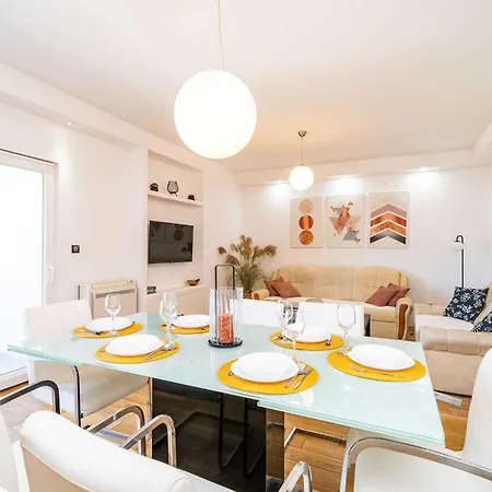 Apartment Modern In With Balcony Dubrovnik