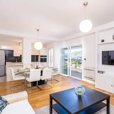 Apartment Modern In With Balcony