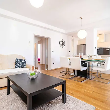 Hladilo - Two Bedroom With Balcony * 두브로브니크